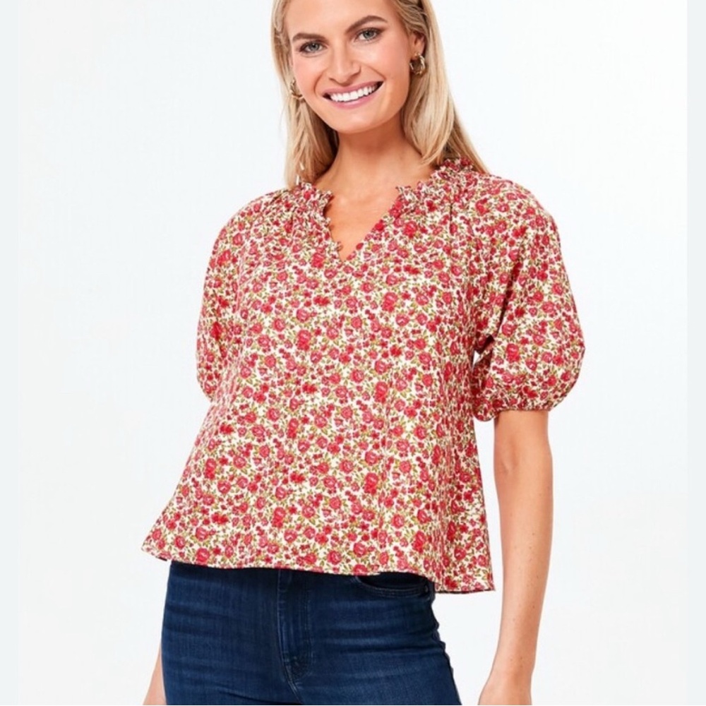 Tuckernuck Red and Cream Floral Puff-Sleeve Blouse